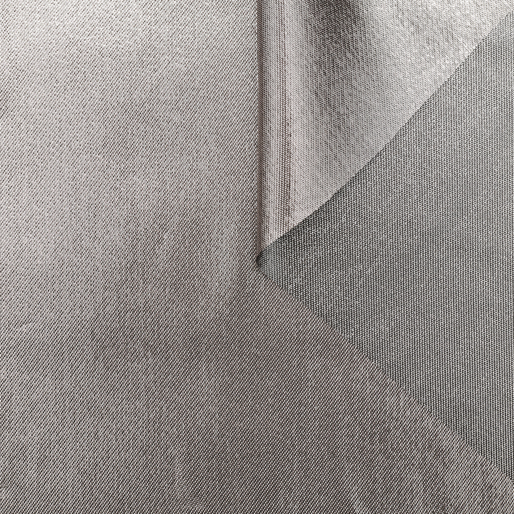 T23A05445 | Sparkling Lamé