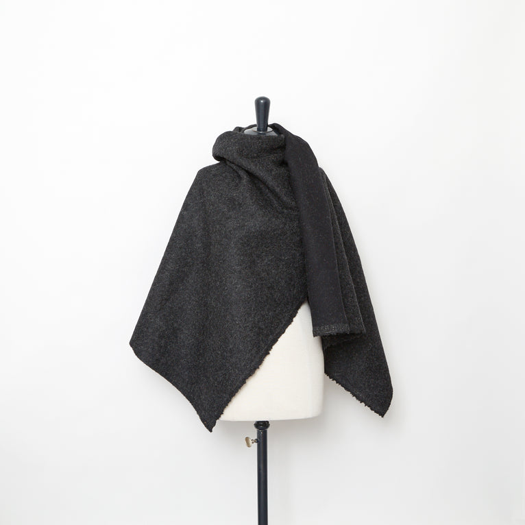 T23A05624 | Splittable Melange Hairy Pressed Wool - view 3