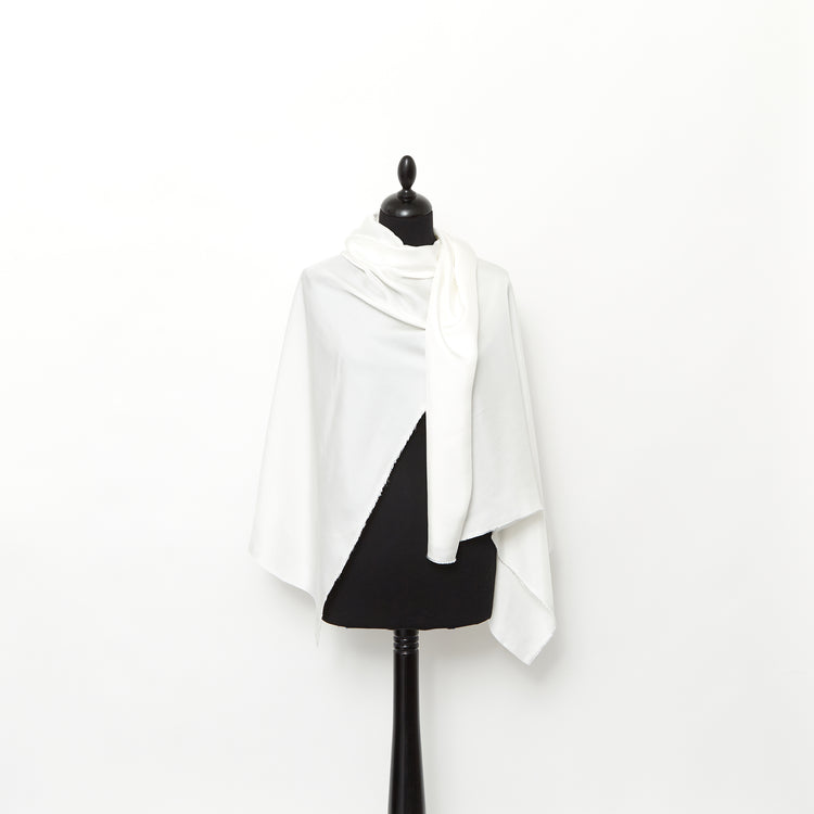 T23A06448 | Viscose &amp; Silk Twill - view 2