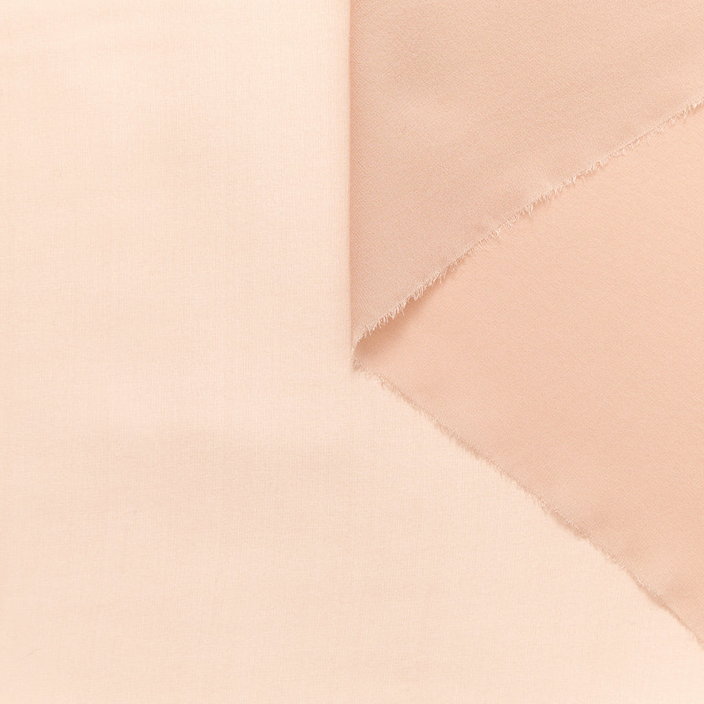 T23A06454 | Georgette de Soie