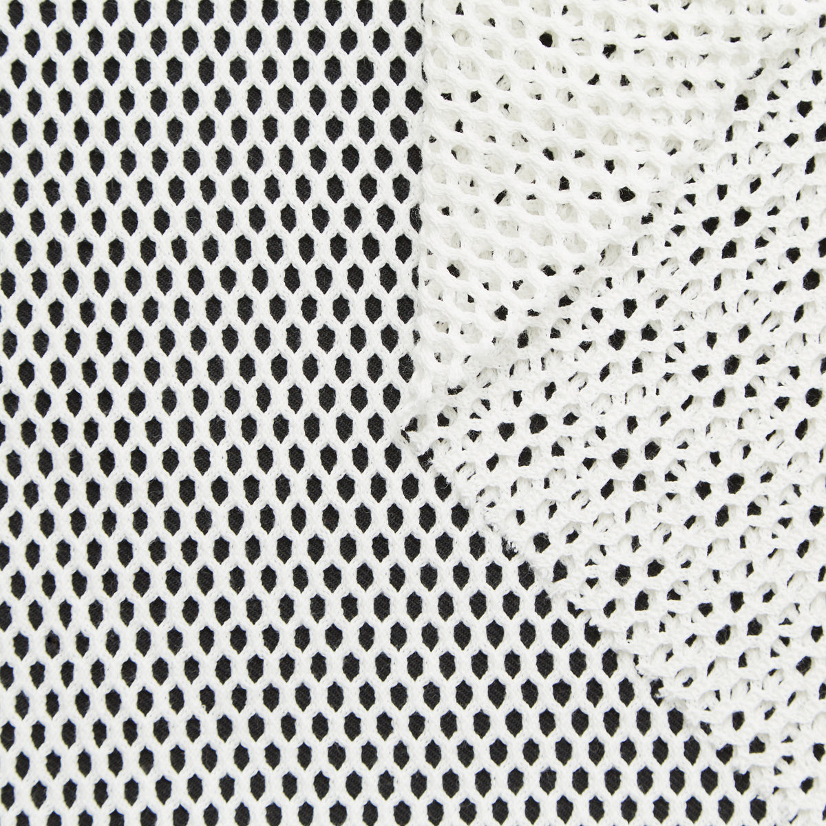 T23A06474 | Wide Cotton Fishnet