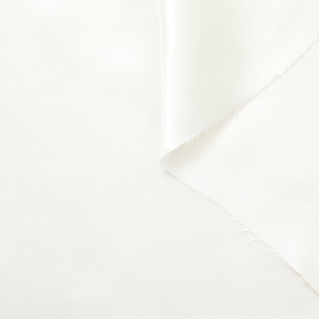 T23A06484 | Viscose & Silk Liquid Satin