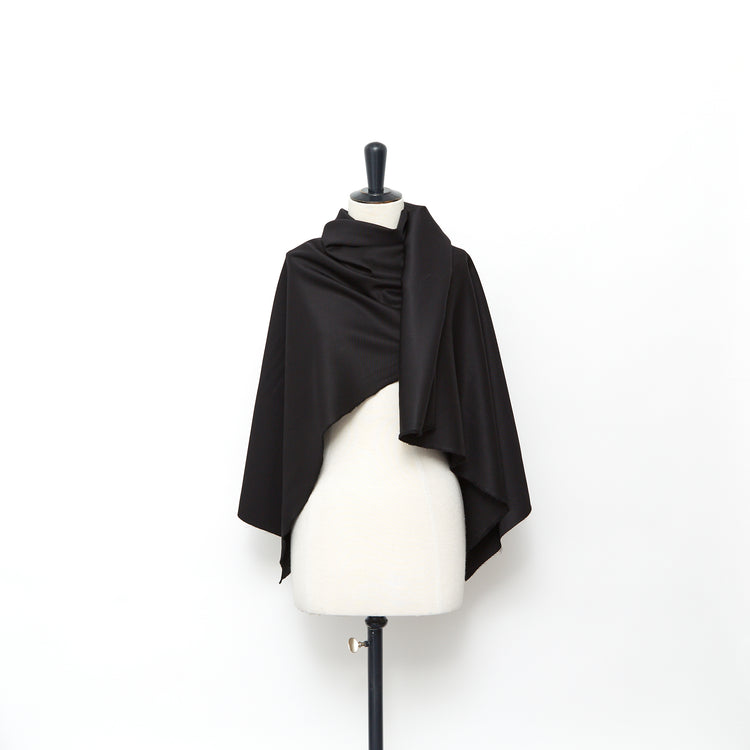 T23B06142 | Lustre Wool &amp; Silk Gabardine - view 2