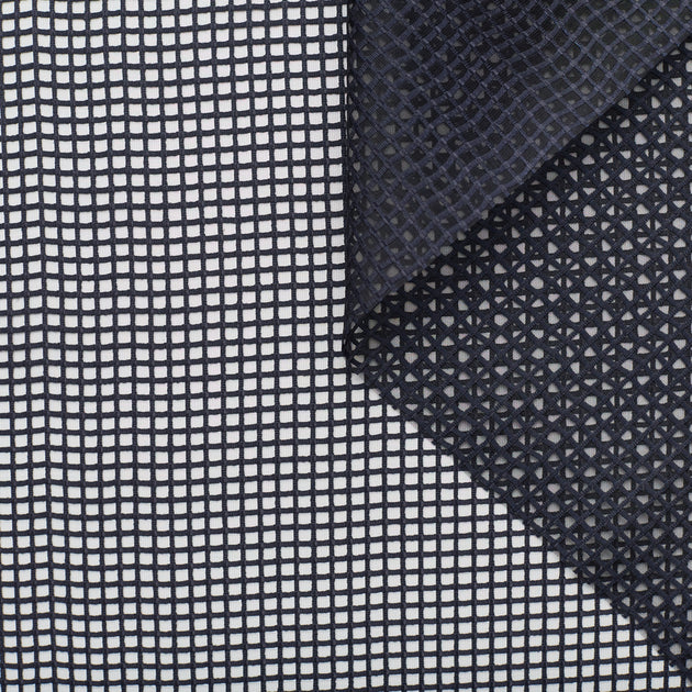 T23C04845 | Checked Organza