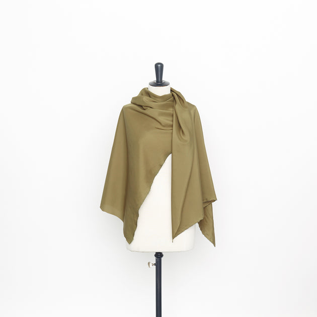 T23C04879 | Fluid Silk Habotai