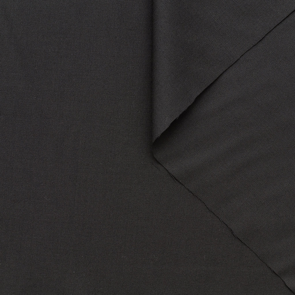 T23C04913 | Diagonal Virgin Wool Suiting