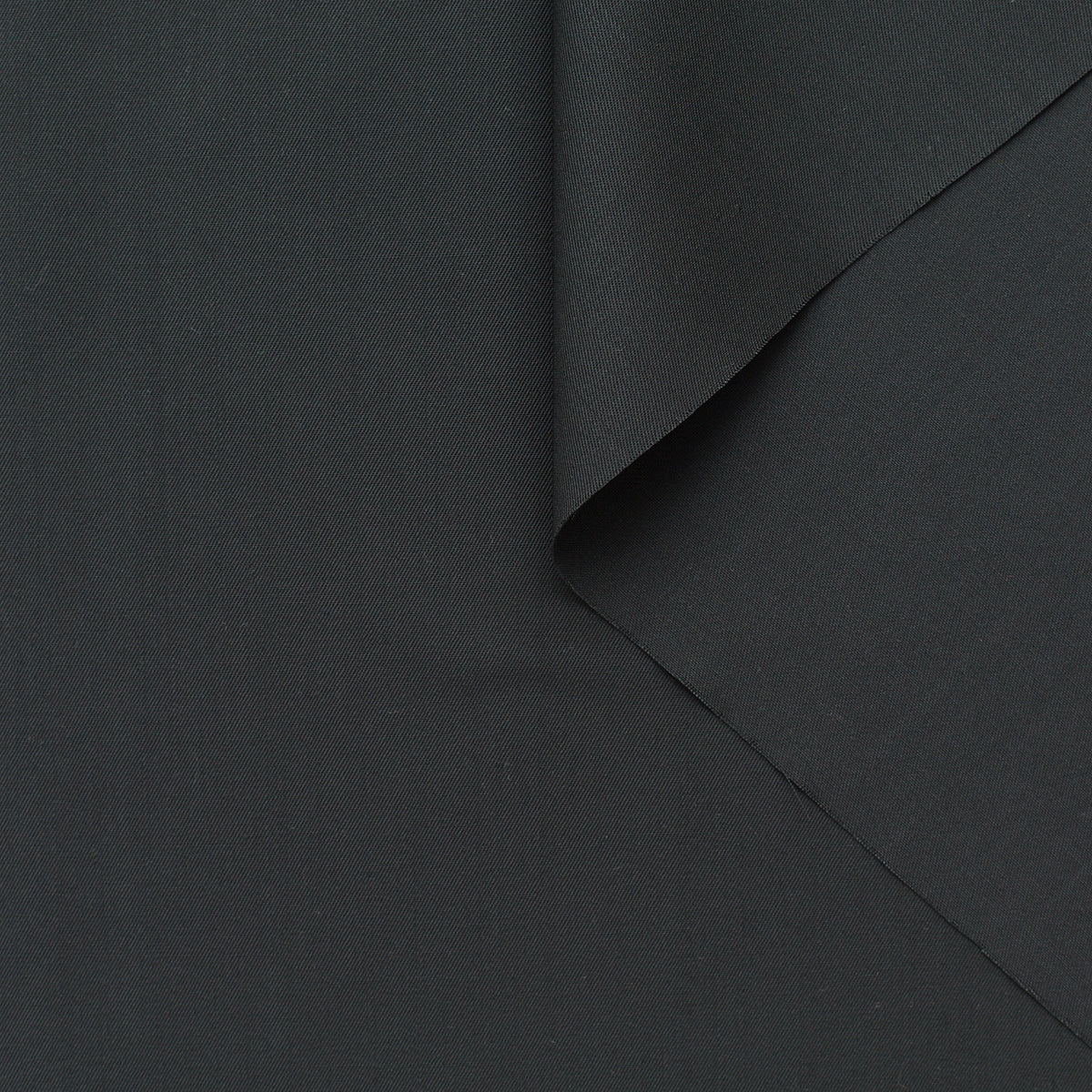 T23C04921 | Light Wool Twill Suiting