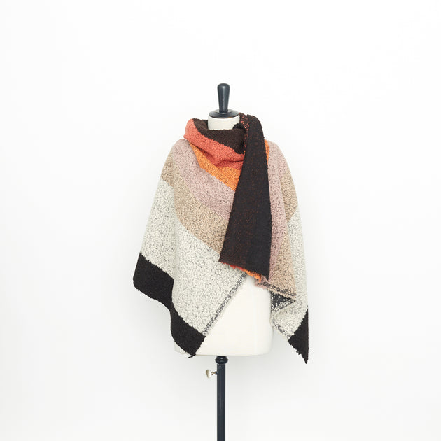 T23C04948 | Striped Curly Alpaca Blanket
