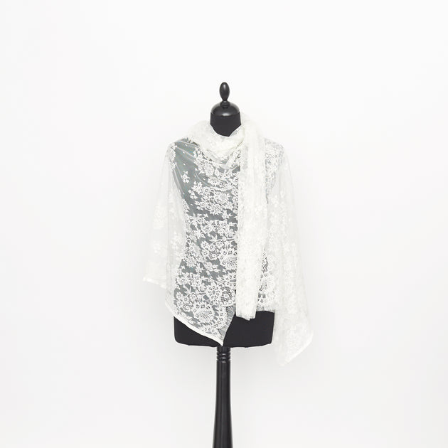 T23C04970 | Valencienne Lace 163cm