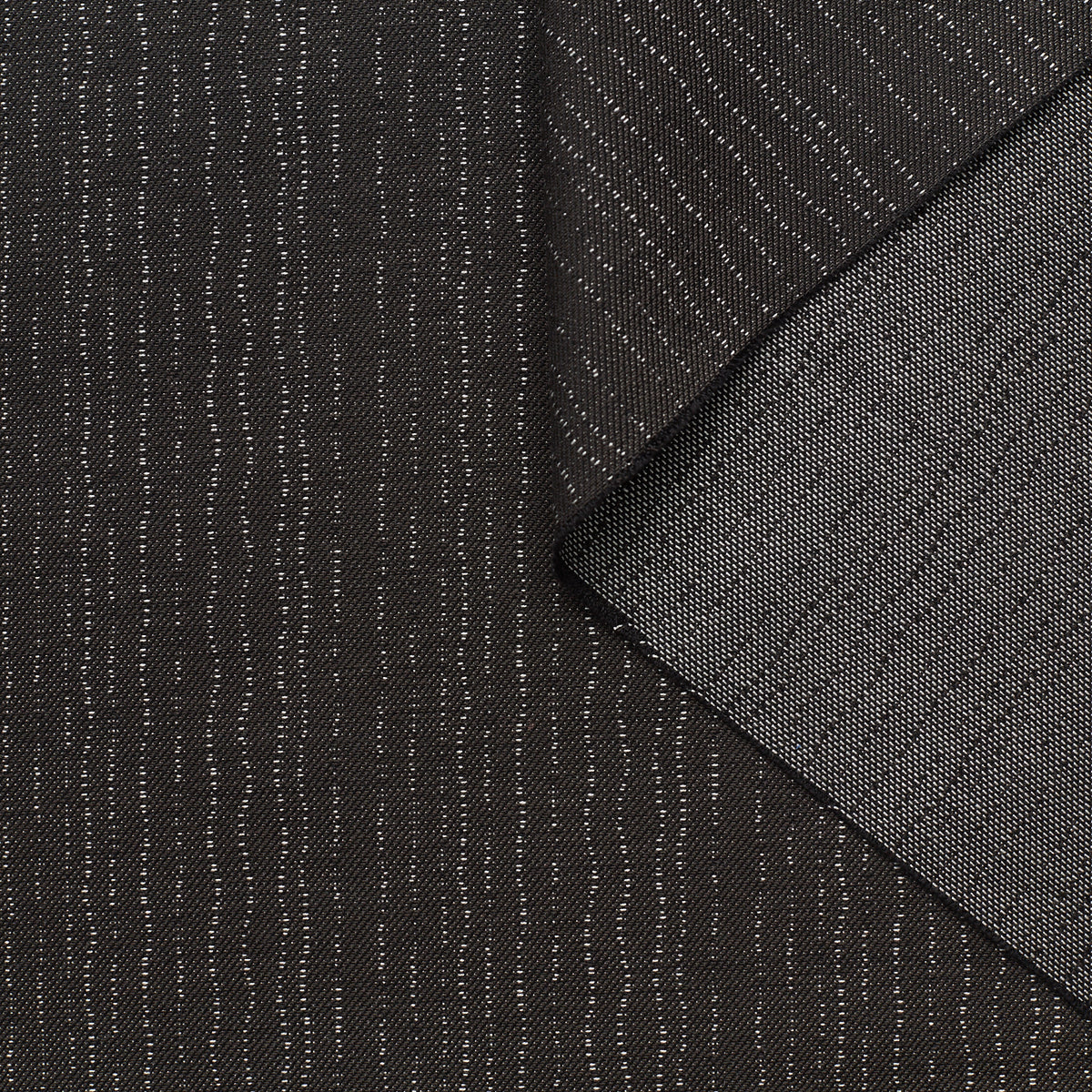 T23C05003 | Striped Cotton & Wool Diagonal