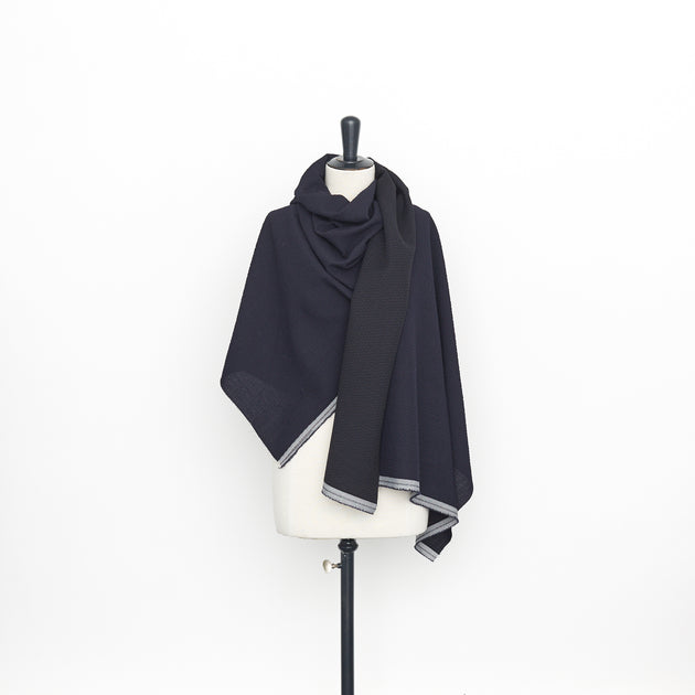 T23C05007 | Textured Virgin Wool Suiting
