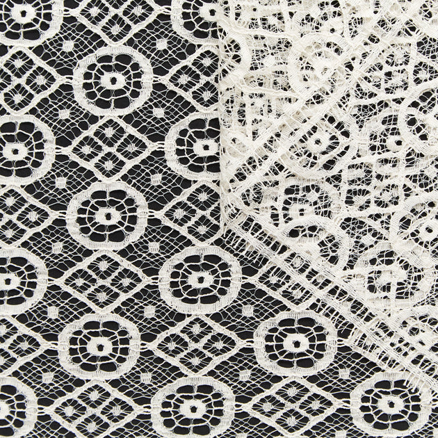 T23I06278 | Geometric Lace