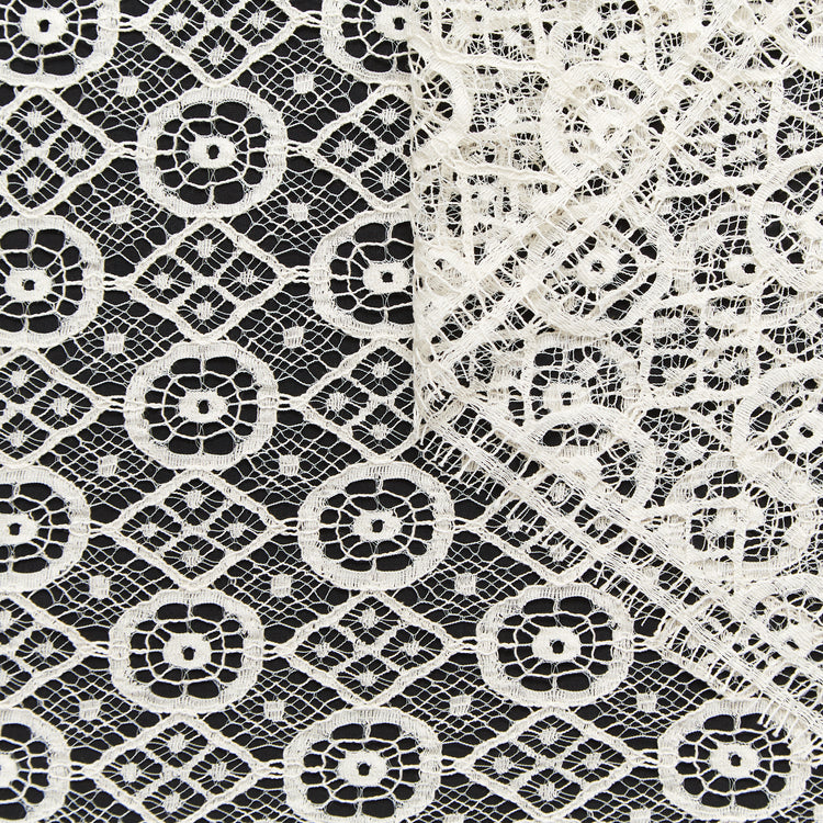 T23I06278 | Geometric Lace - view 1