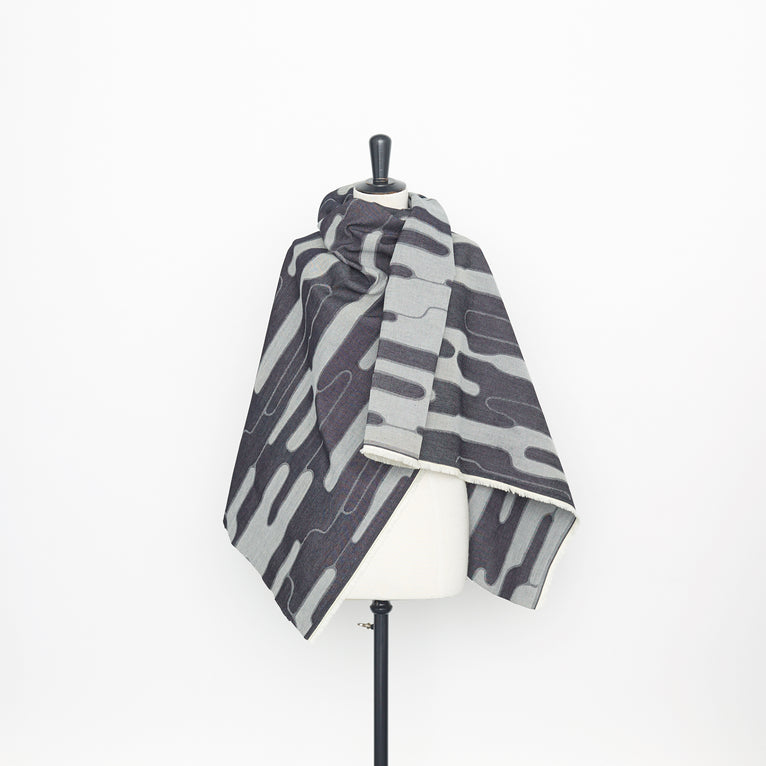 T23K04119 | Cactus Shapes Jacquard Denim - view 2