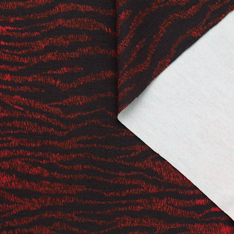 T23K04170 | Tiger Print Jersey