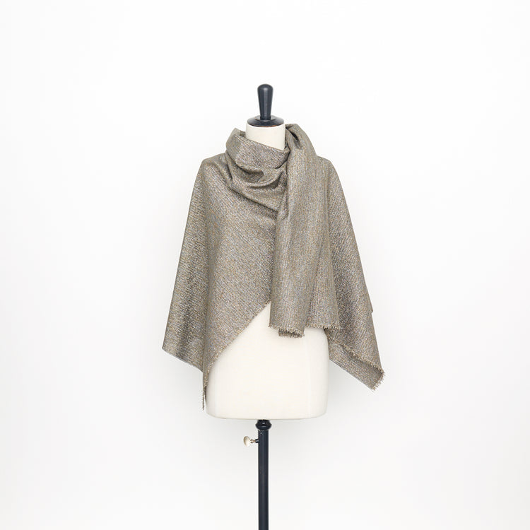 T23M05084 | Silver &amp; Gold Lurex Canvas - view 2