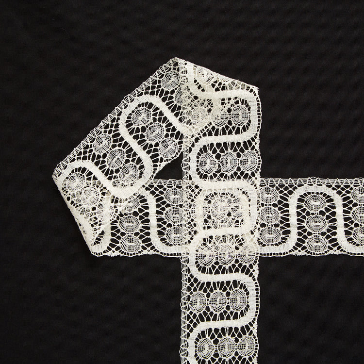 t23m05731 | Galon de Dentelle Géométrique 5cm - vue 1