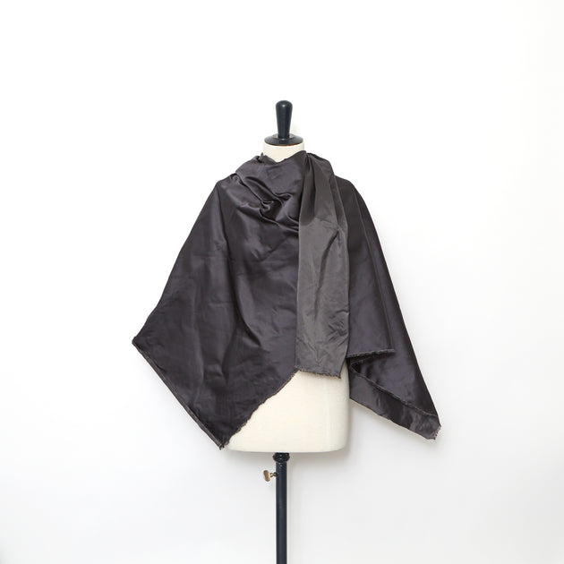t23m05745 | Satin Duchesse Scintillant