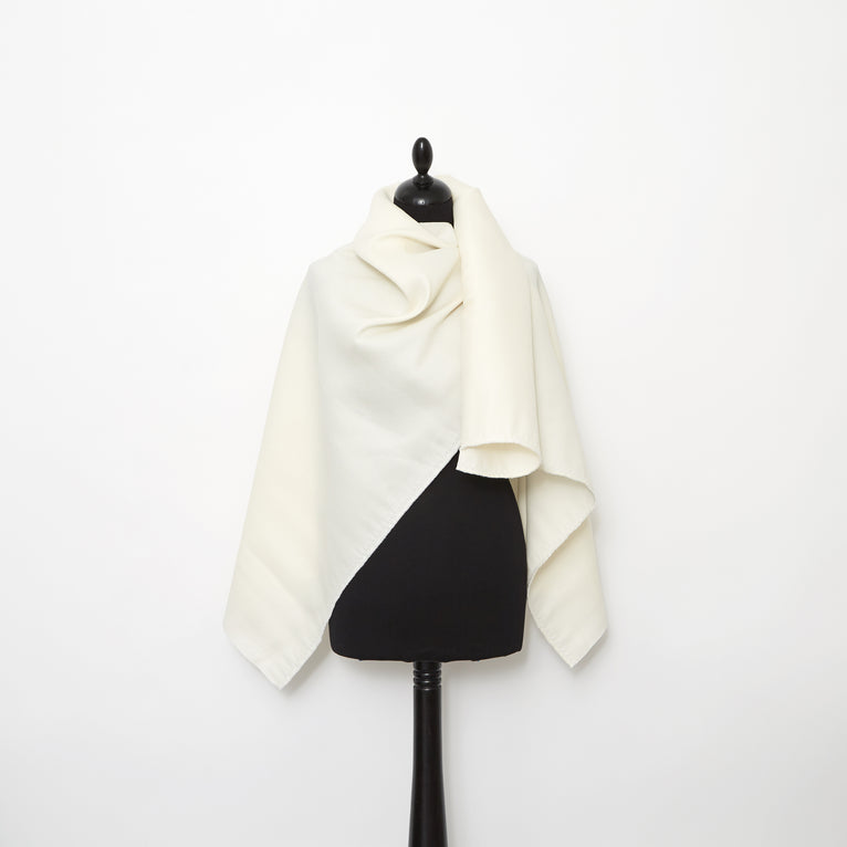 t23m05753 | Toile de Soie &amp; Laine Fluide - vue 2