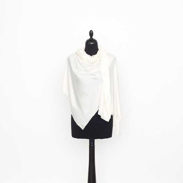 T23V05107 | Shiny Silk Jersey