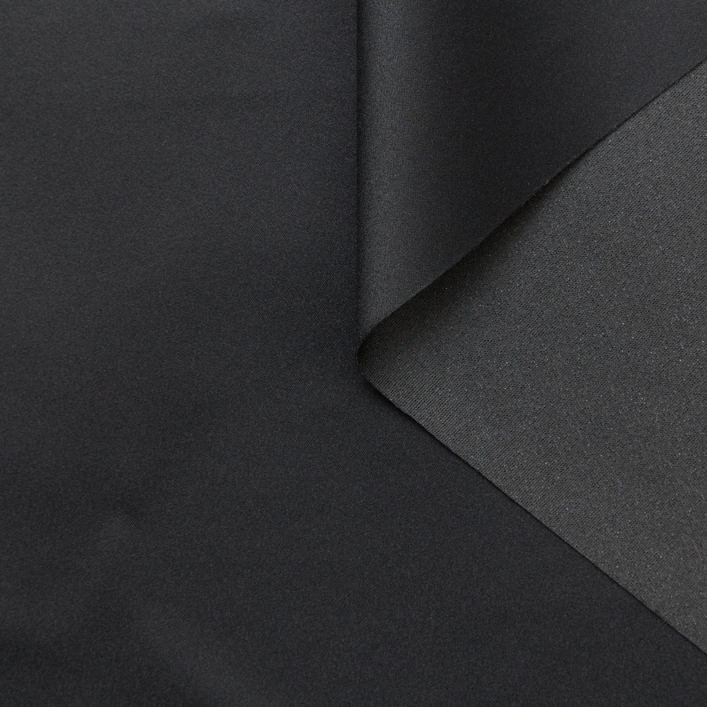 T23V05924 | Shiny Technical Canvas