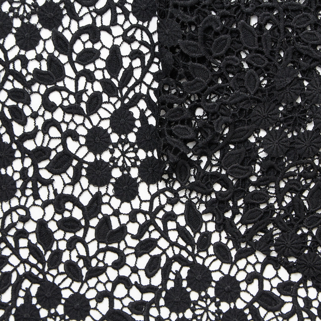 T23W06000 | Guipure Fleurie