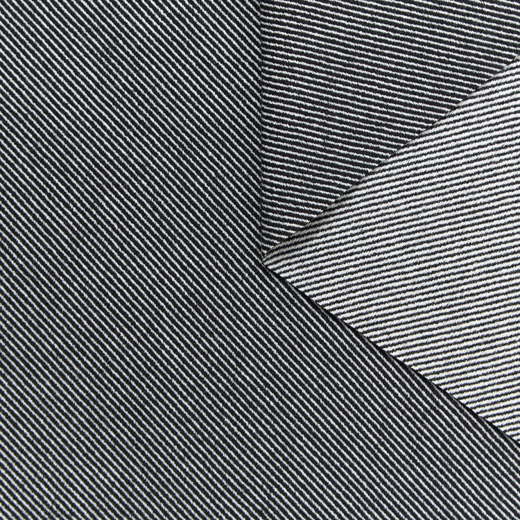 T23W06032 | Bicolor Wool Diagonal - view 1