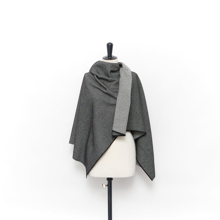 T23W06032 | Bicolor Wool Diagonal - view 2