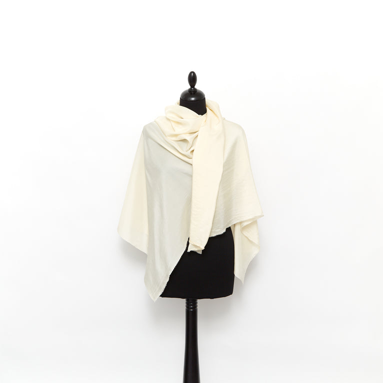 T23W06062 | Shiny Habotai Silk - view 2
