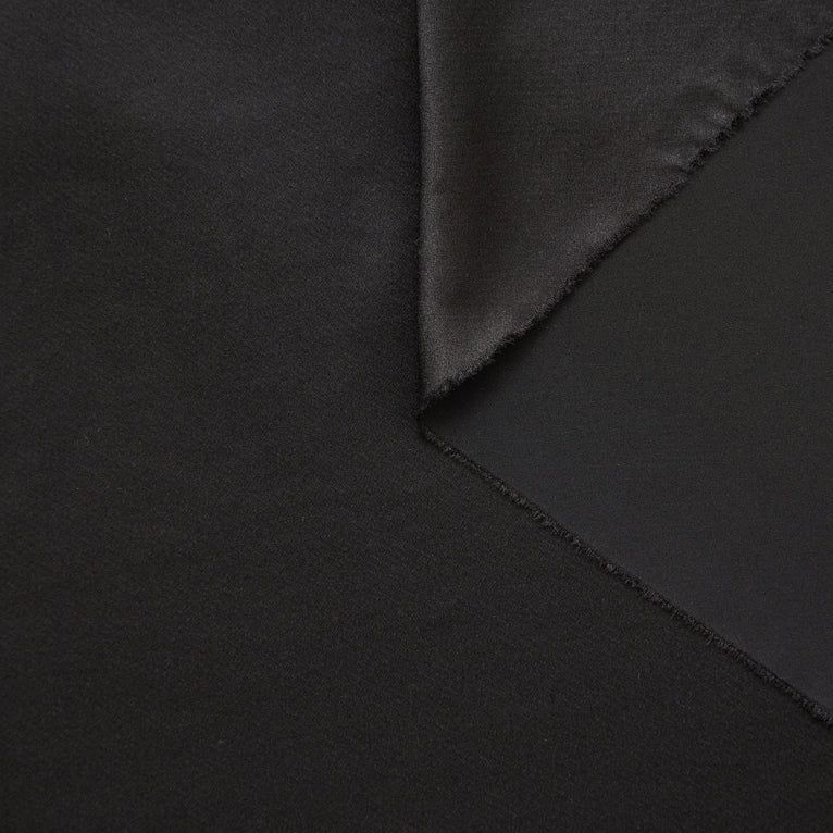T24A06489 | Satin de Soie - vue 1