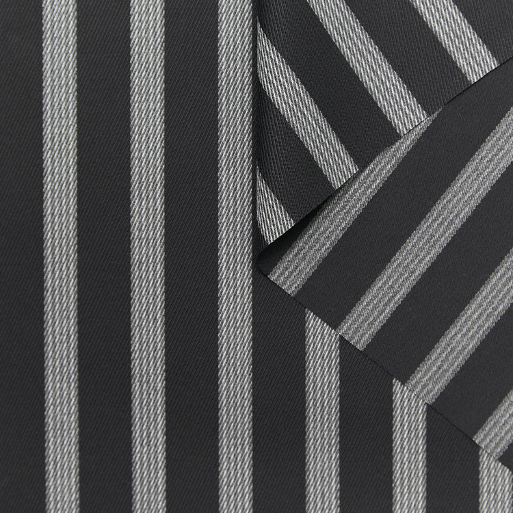 T24A09026 | Stripe Wool Diagonal - view 1
