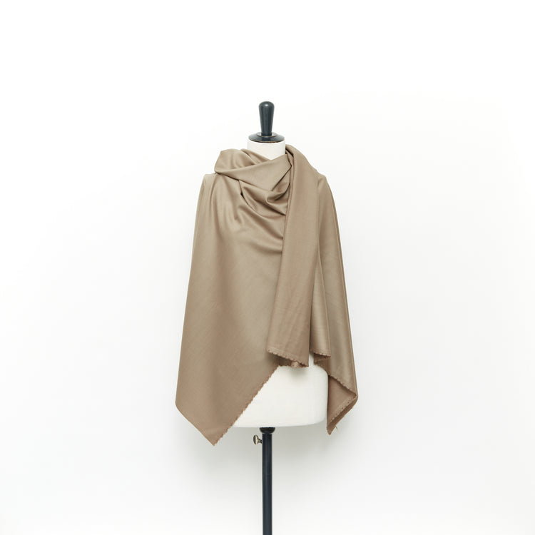 T24A09074 | Lustre Wool &amp; Mohair Twill - view 2