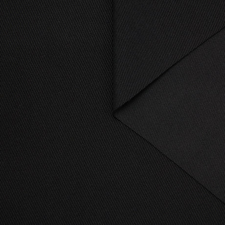 T24A09116 | Diagonal Suiting