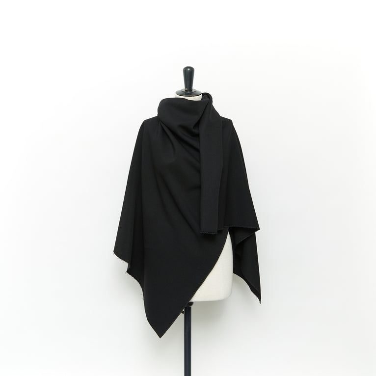T24A09116 | Diagonal Suiting - view 2