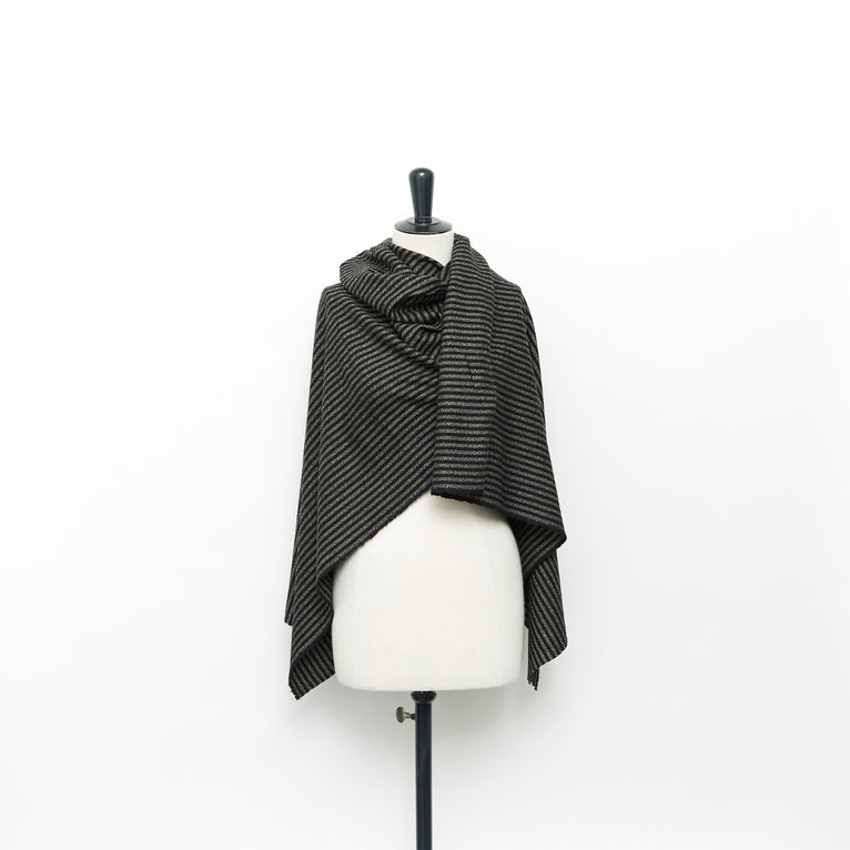 T24A09266 | Melange Stripe Suiting - view 2