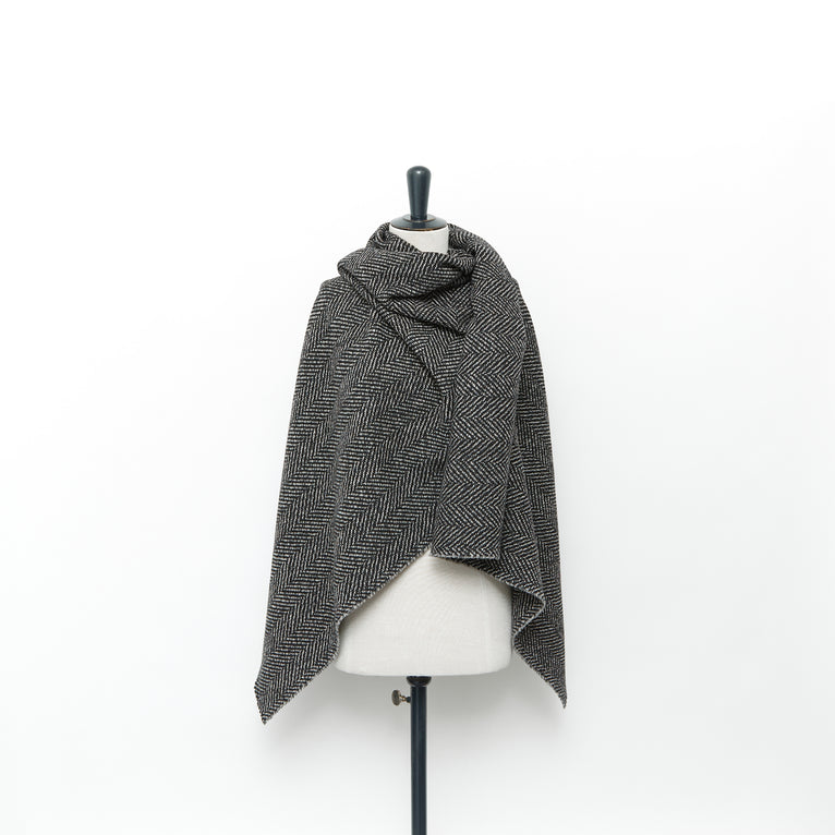 T24A09365 | Wool Herringbone Tweed - view 2