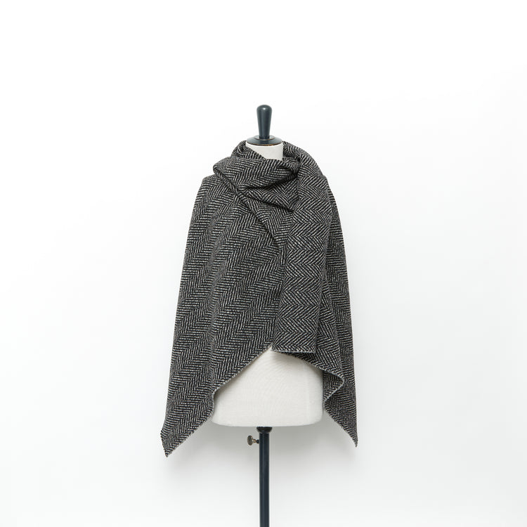T24A09365 | Wool Herringbone Tweed - view 2