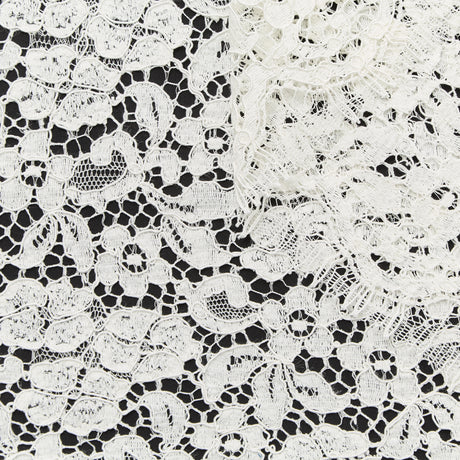 T24A11339 | Guipure Fleurie