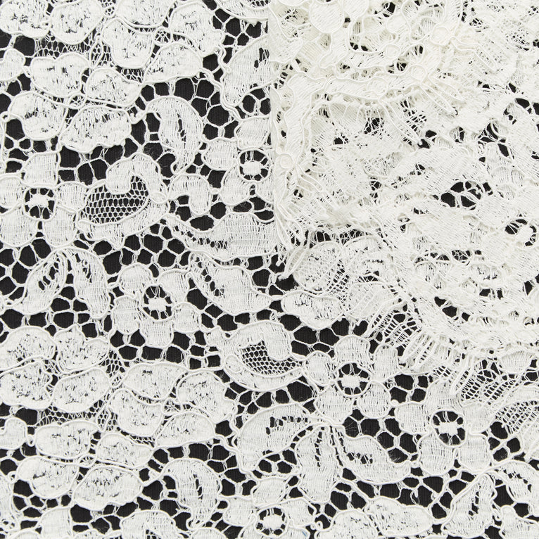 T24A11339 | Guipure Fleurie - vue 1