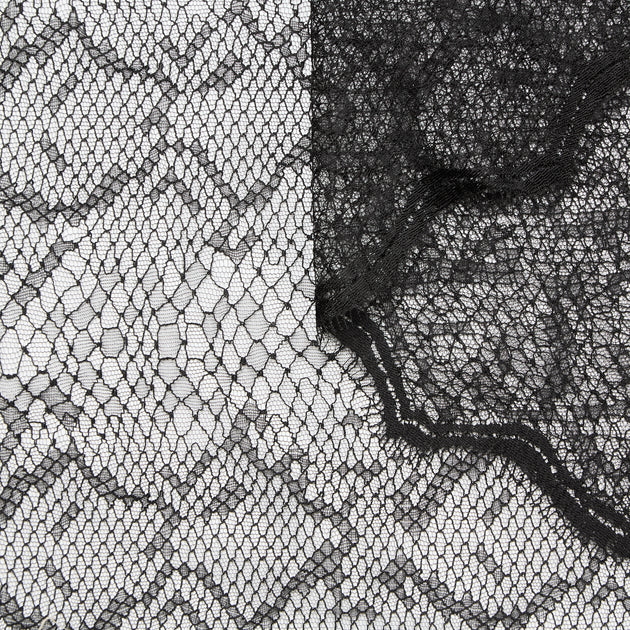 T24A11341 | Snake Lace