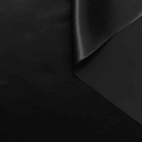 T24B10503 | Satin Liquide