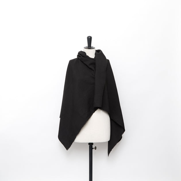 T24B10513 | Linen Canvas