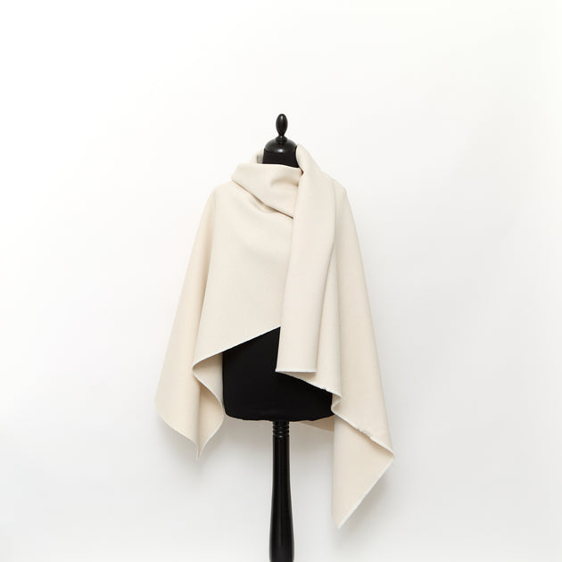 T24B10582 | Wool Crepe Sable RWS