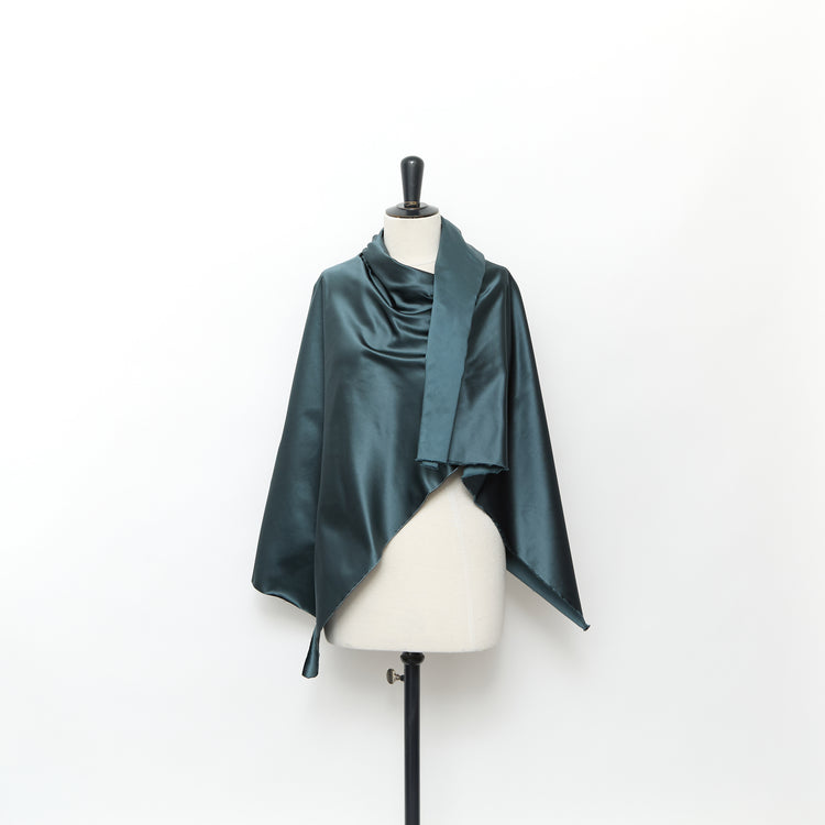 T24B10625 | Satin Duchesse en Soie - vue 2