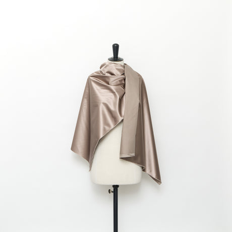  Satin Rigide Déperlant en Soie