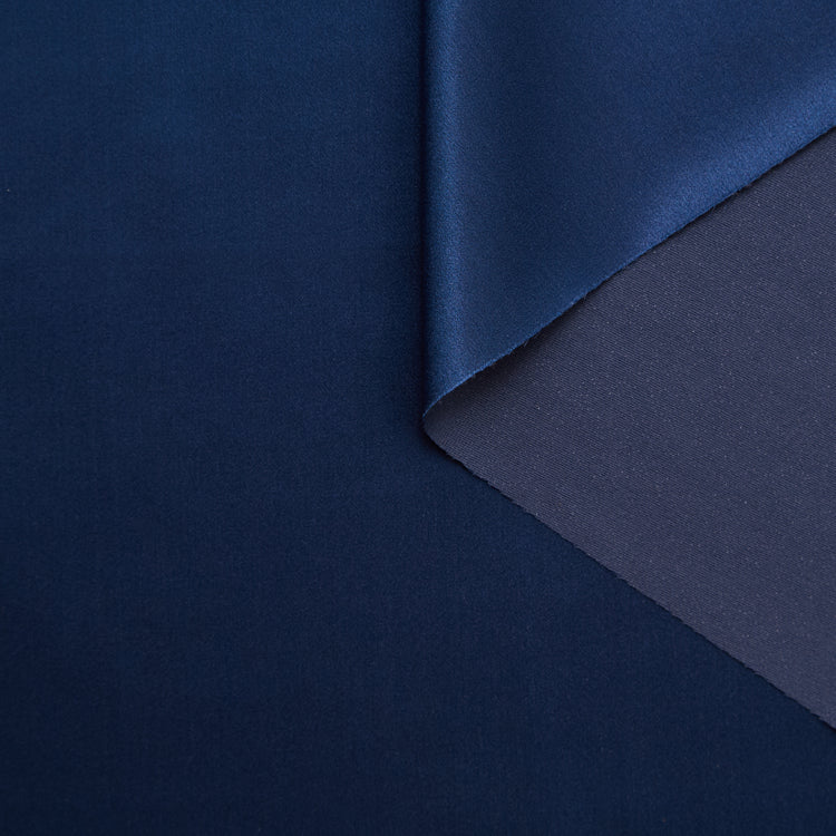 T24C10834 | Satin Thermocollé en Soie - vue 1