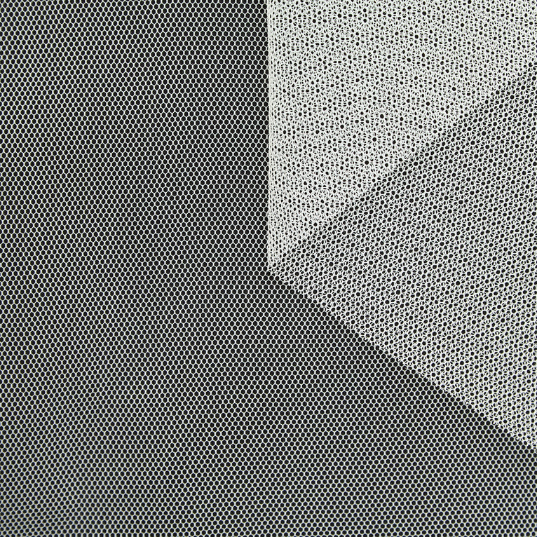 T24C11060 | Tulle Rigide - vue 1