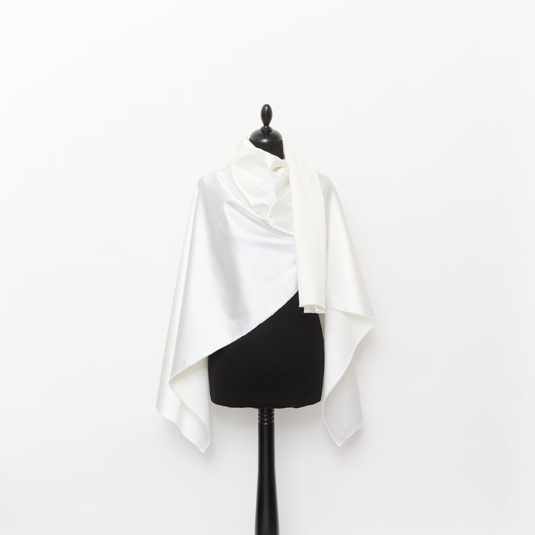 T24D11206 | Satin Stretch - vue 3