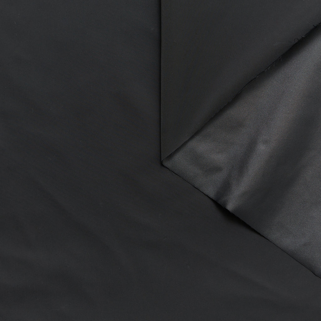 T24J06719 | WR Parachute