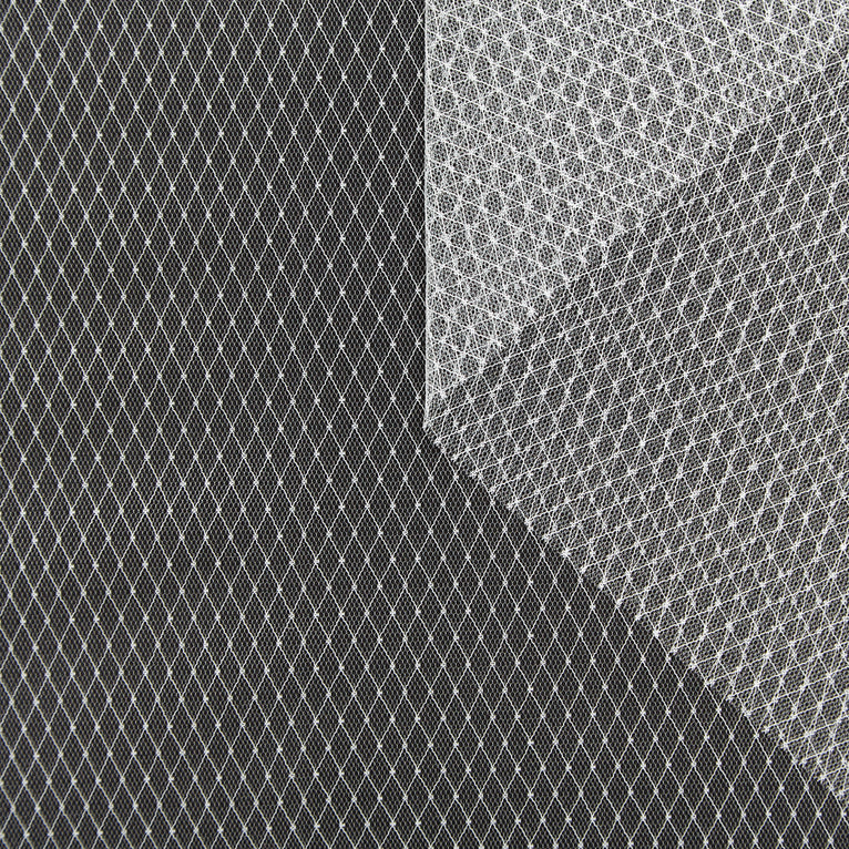 T24J06734 | Tulle Diamant - vue 1